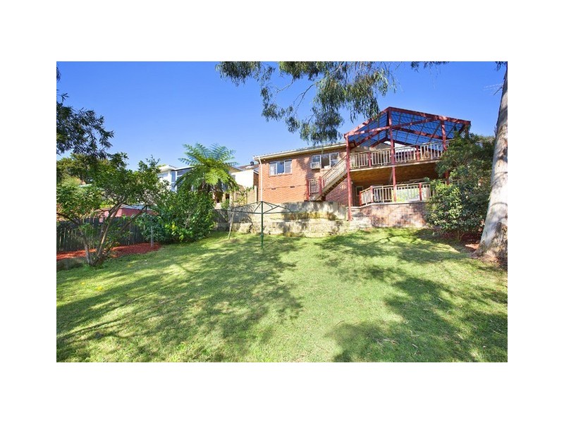 8 Phillip Avenue, Seaforth NSW 2092