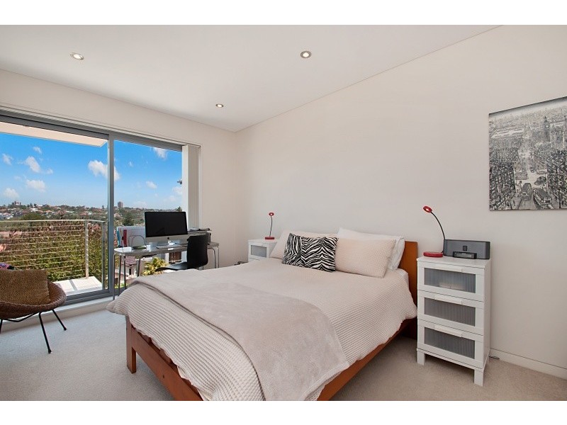 1/41  Greycliffe Street, Queenscliff NSW 2096