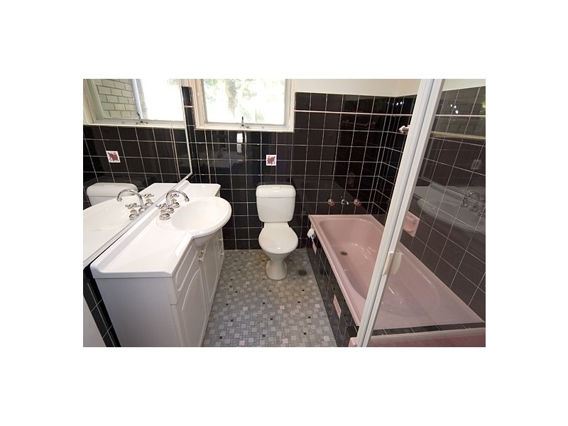 2 Monash Crescent, Clontarf NSW 2093