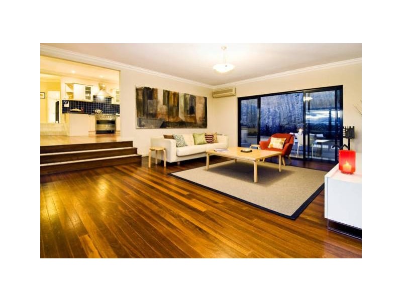 10 Kanangra Crescent, Clontarf NSW 2093