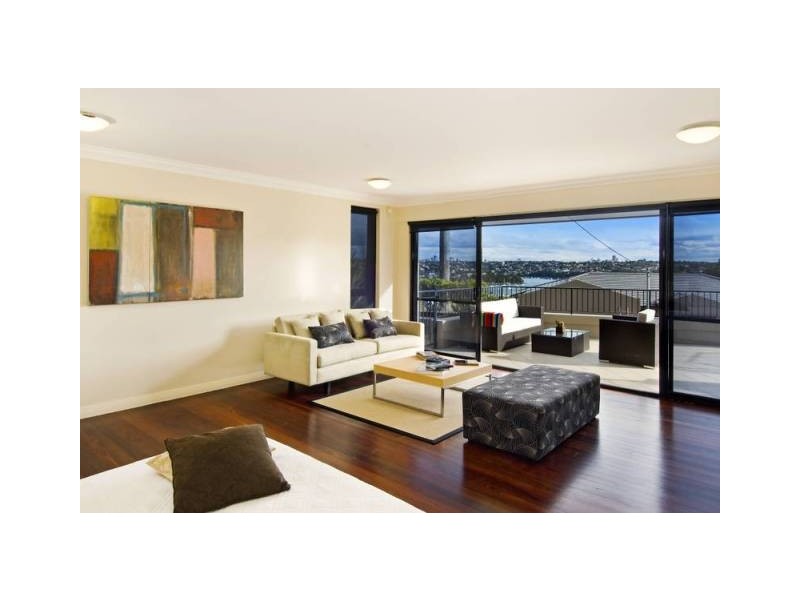 10 Kanangra Crescent, Clontarf NSW 2093