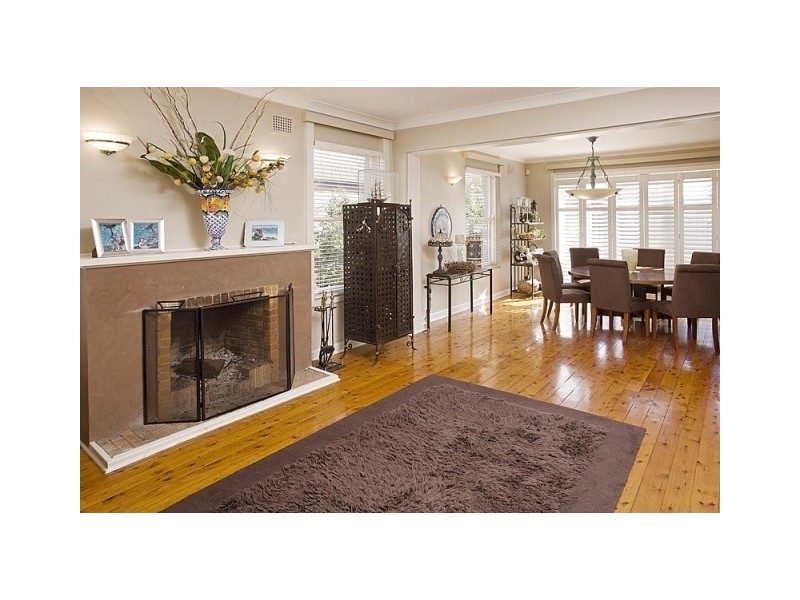 37 Edgecliffe Esplanade, Seaforth NSW 2092