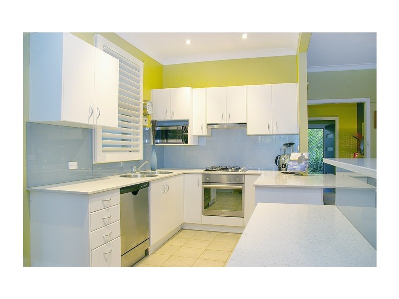 52 Fromelles Avenue, Seaforth NSW 2092