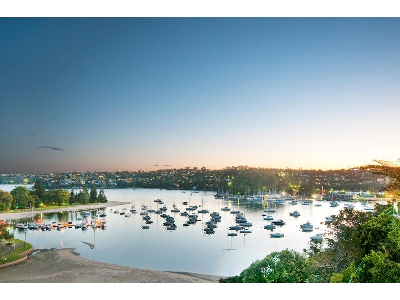 69 Peronne Avenue, Clontarf NSW 2093