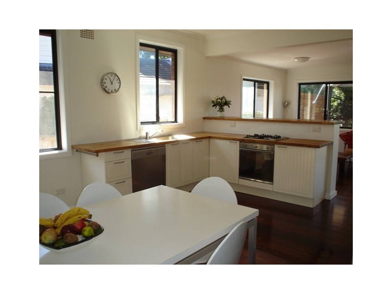 72 Baringa Avenue, Seaforth NSW 2092