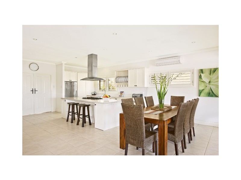 77 Macmillan St, Seaforth NSW 2092