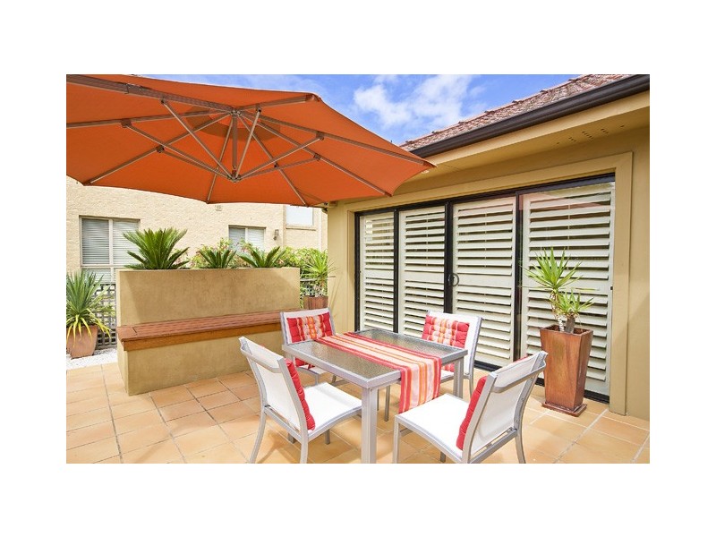 77 Macmillan St, Seaforth NSW 2092