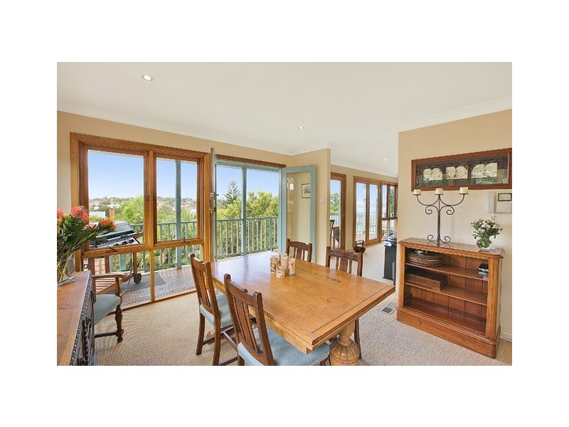 12 Panorama Parade, Seaforth NSW 2092