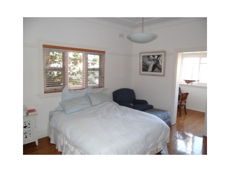 2/20 Fairlight Crescent, Fairlight NSW 2094