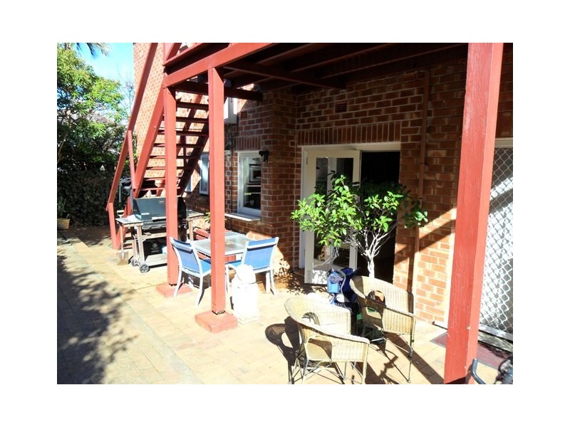 2/20 Fairlight Crescent, Fairlight NSW 2094