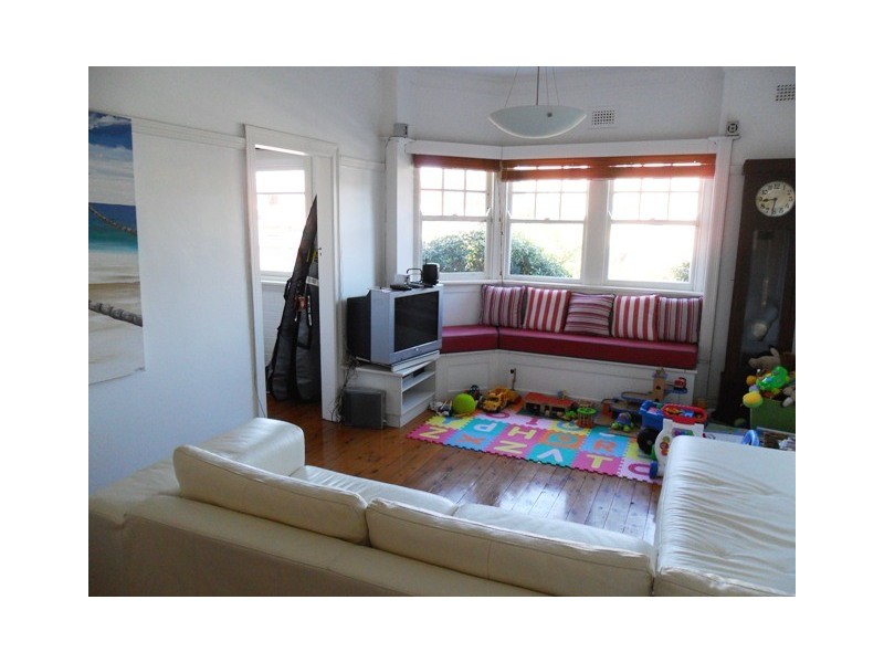 2/20 Fairlight Crescent, Fairlight NSW 2094