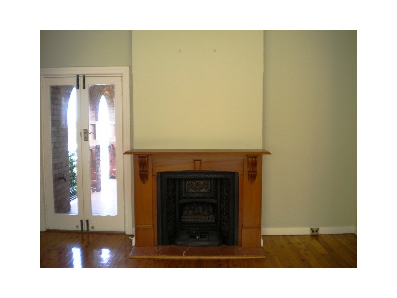 17 Edgecliffe Esplanade, Seaforth NSW 2092