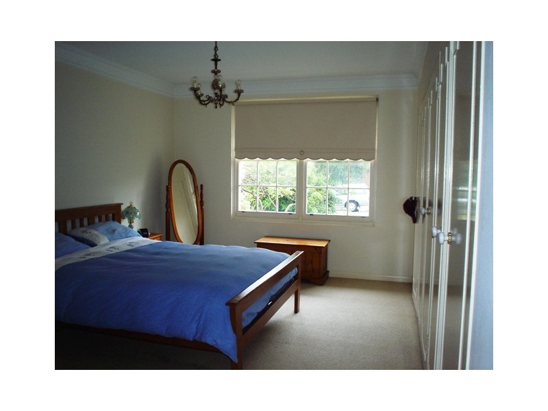 19 Adelaide Street, Clontarf NSW 2093