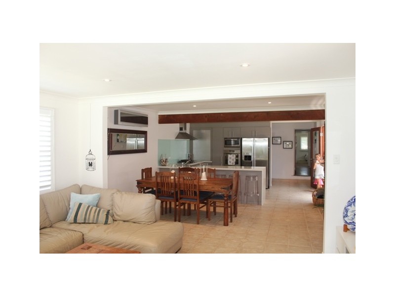 87 Wyuna Avenue, Freshwater NSW 2096