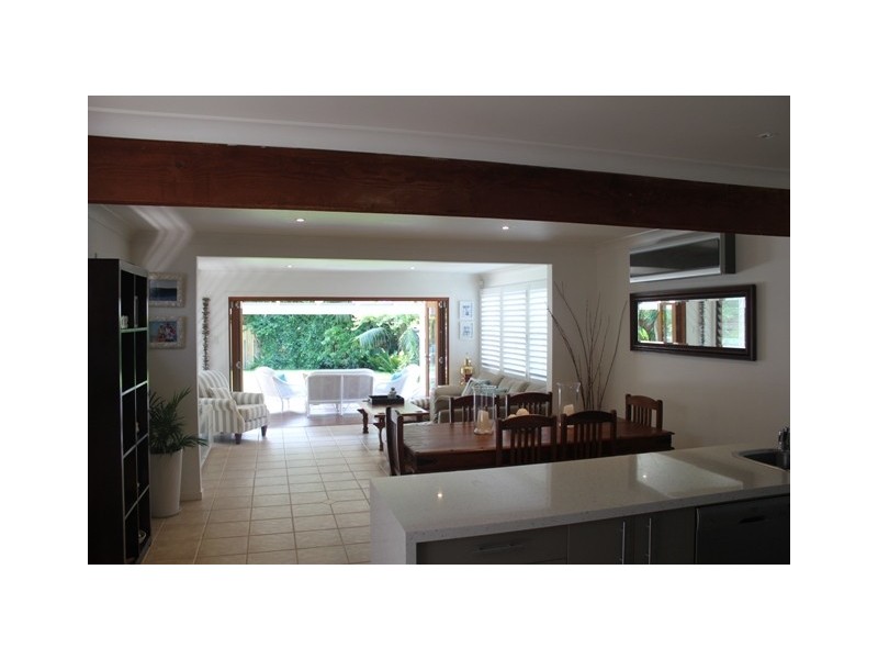 87 Wyuna Avenue, Freshwater NSW 2096