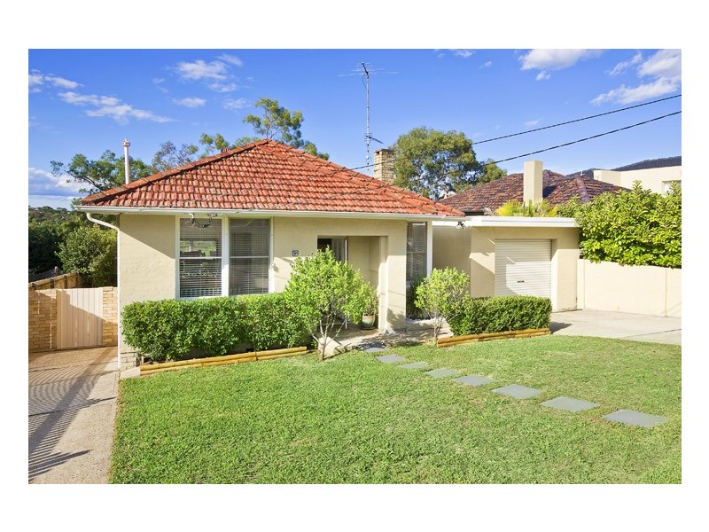 12 Montauban Avenue, Seaforth NSW 2092