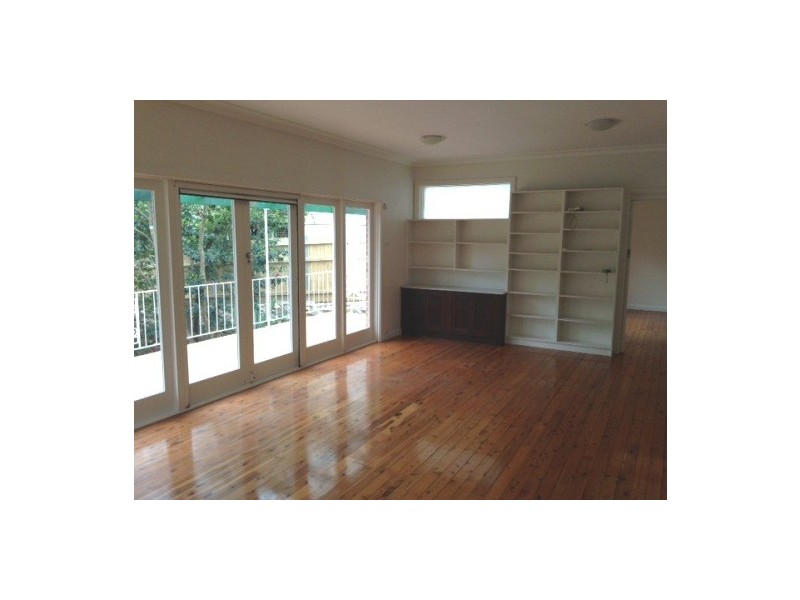 115 Clontarf Street, Seaforth NSW 2092