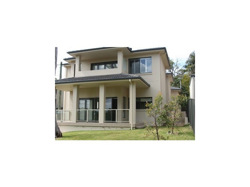 10 Boronia Lane, Seaforth NSW 2092