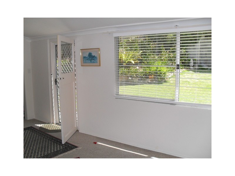 23 Oxford Falls Road, Beacon Hill NSW 2100