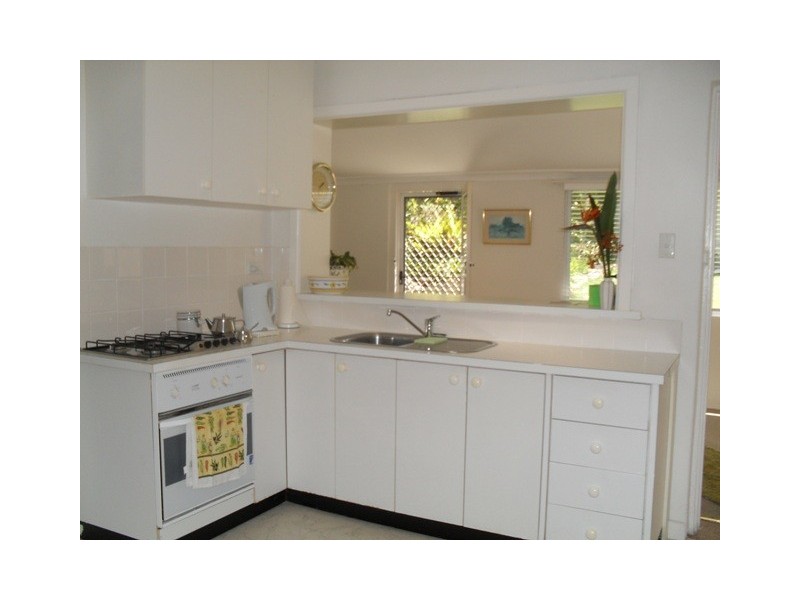 23 Oxford Falls Road, Beacon Hill NSW 2100