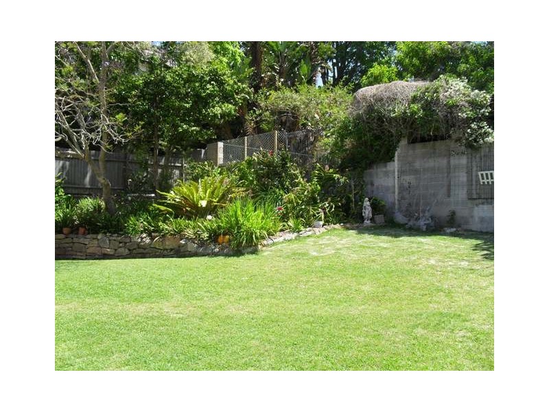 23 Oxford Falls Road, Beacon Hill NSW 2100