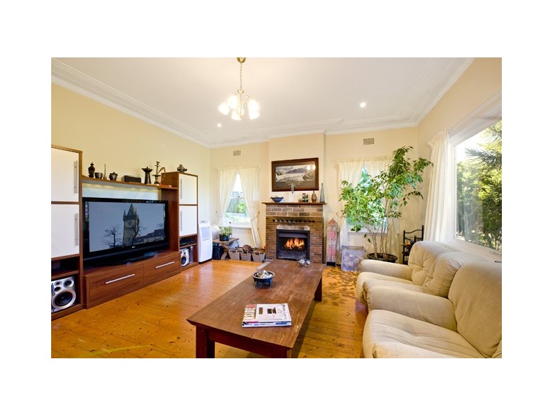 12 Abingdon Street, North Balgowlah NSW 2093