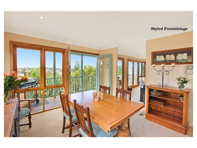 12 Panorama Pde, Seaforth NSW 2092