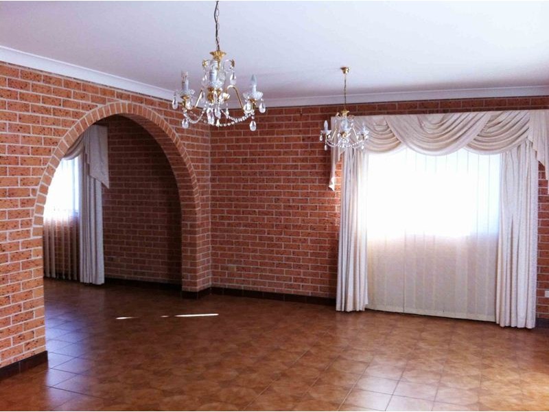 176 Old Pittwater Road, Brookvale NSW 2100