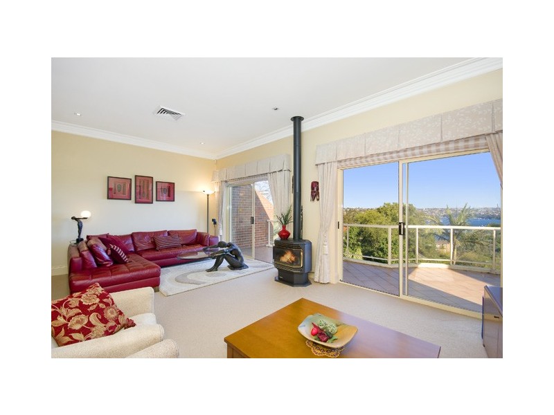 9A and 9B Kanangra Crescent, Clontarf NSW 2093