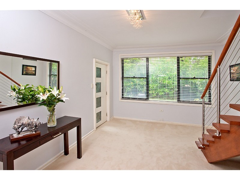 10 Montauban Avenue, Seaforth NSW 2092