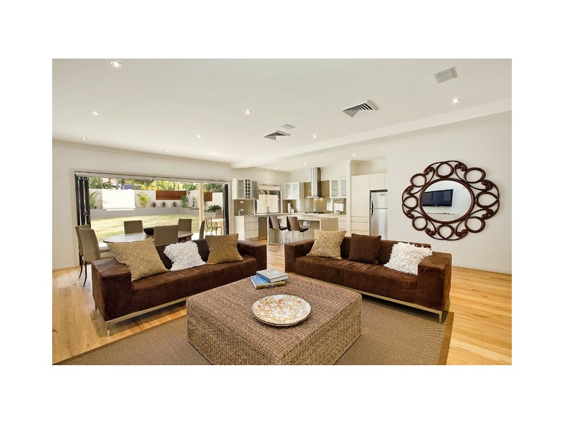 16 Alto Avenue, Seaforth NSW 2092