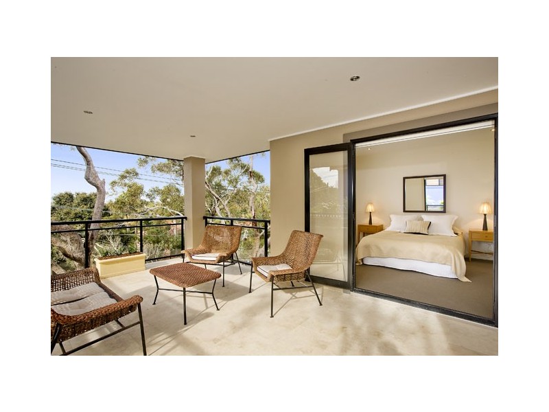 16 Alto Avenue, Seaforth NSW 2092