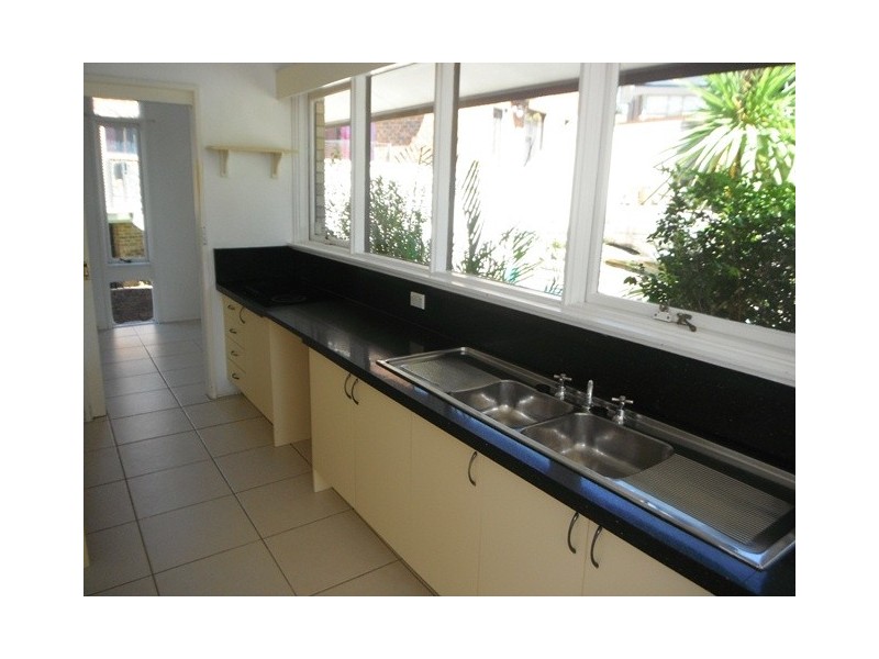 18 Marshall Crescent, Beacon Hill NSW 2100