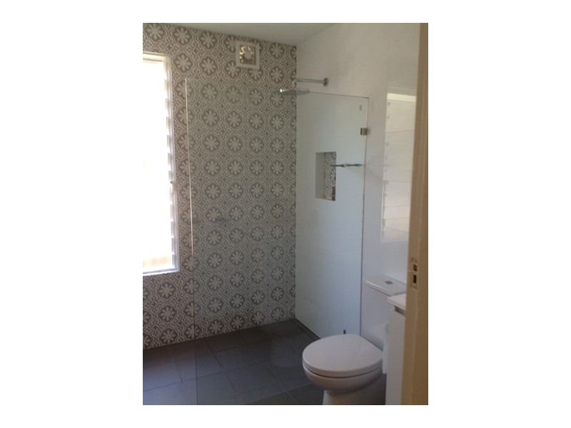 18 Addiscombe Road, Manly Vale NSW 2093