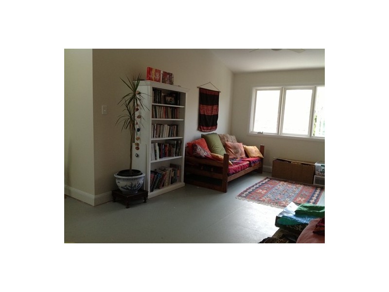 18 Addiscombe Road, Manly Vale NSW 2093