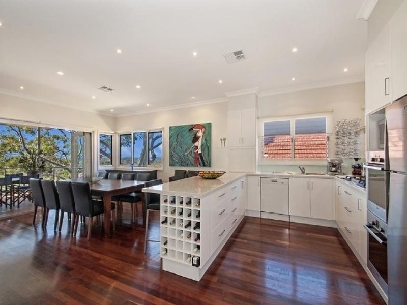 17 Peacock Street, Seaforth NSW 2092