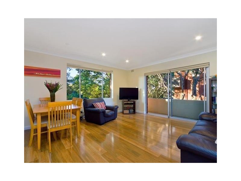 2/14 Lismore Avenue, Dee Why NSW 2099