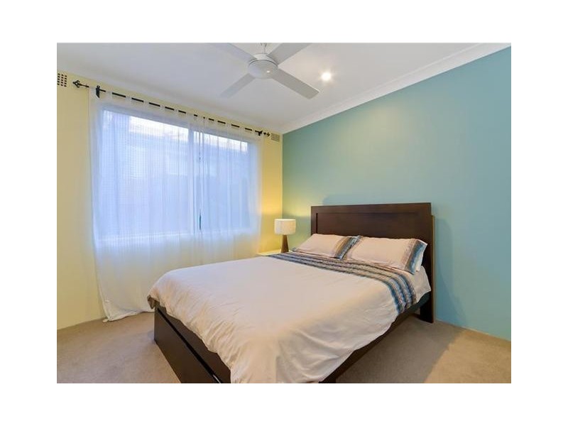 2/14 Lismore Avenue, Dee Why NSW 2099