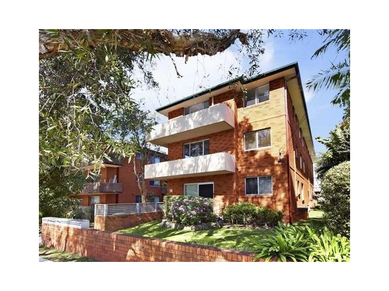 2/14 Lismore Avenue, Dee Why NSW 2099
