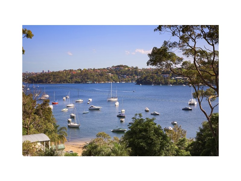 8 Bligh Crescent, Seaforth NSW 2092