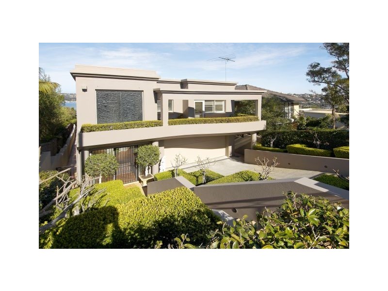 7 Moore Street, Clontarf NSW 2093