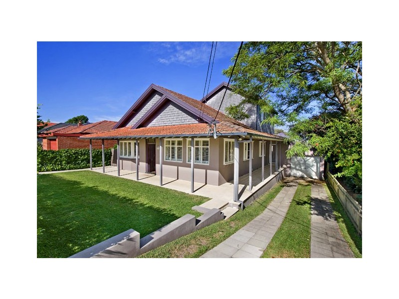 17 Palmerston Place, Seaforth NSW 2092