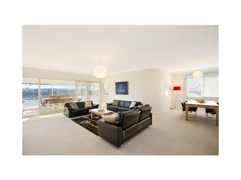 17 Peronne Avenue, Clontarf NSW 2093