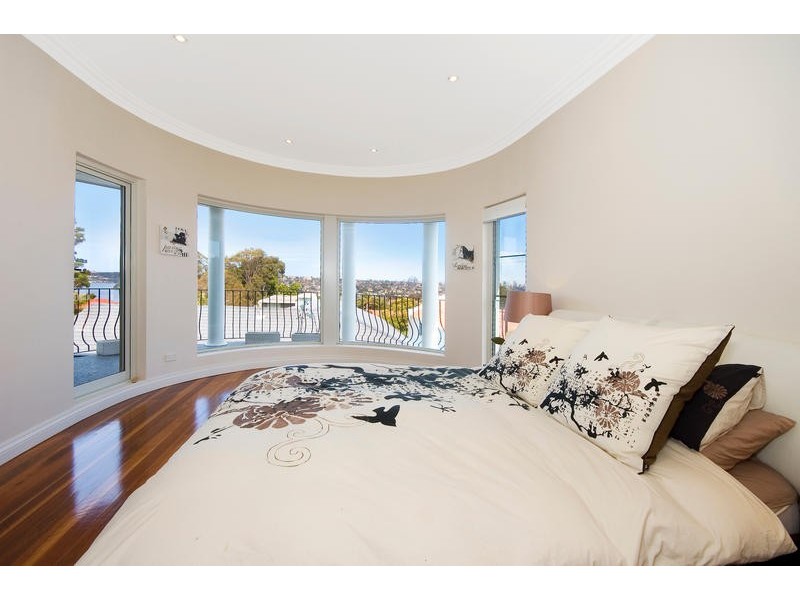 16A Grandview Grove, Seaforth NSW 2092