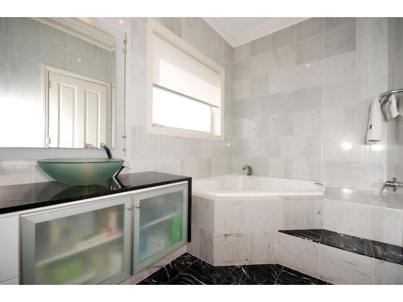 16A Grandview Grove, Seaforth NSW 2092