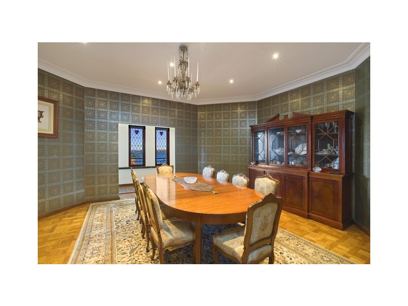 34 Edgecliffe Esplanade, Seaforth NSW 2092