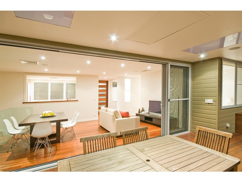 11 Towradgi Street, Narraweena NSW 2099