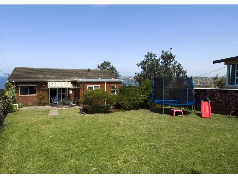 22 Lancaster Crescent, Collaroy NSW 2097