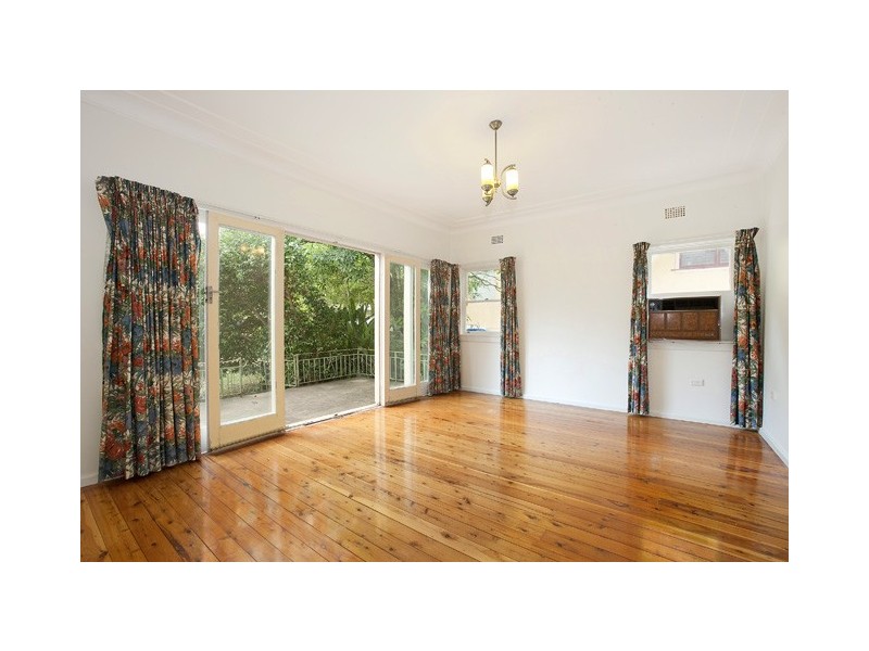 35 Prince Edward Road, Seaforth NSW 2092