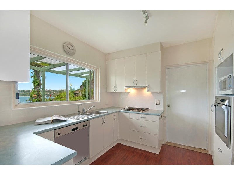 69 Peronne Avenue, Clontarf NSW 2093